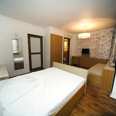 Hotel Apollon 4*