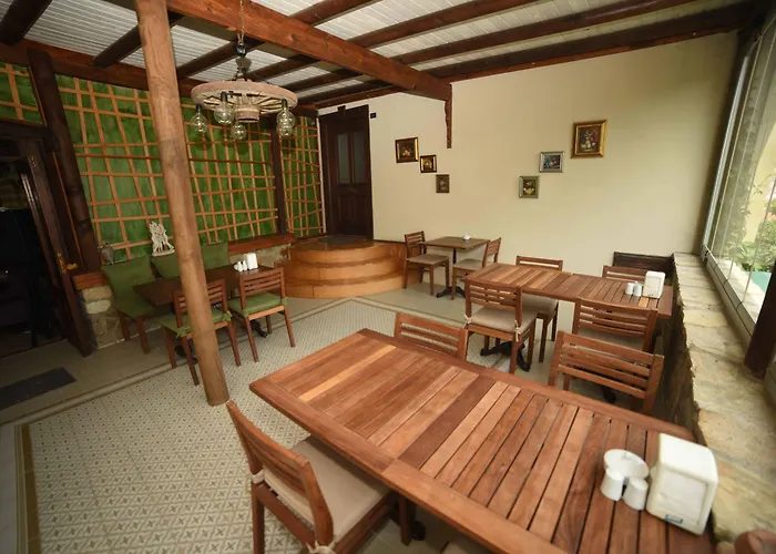 Apollon Szálloda 4*